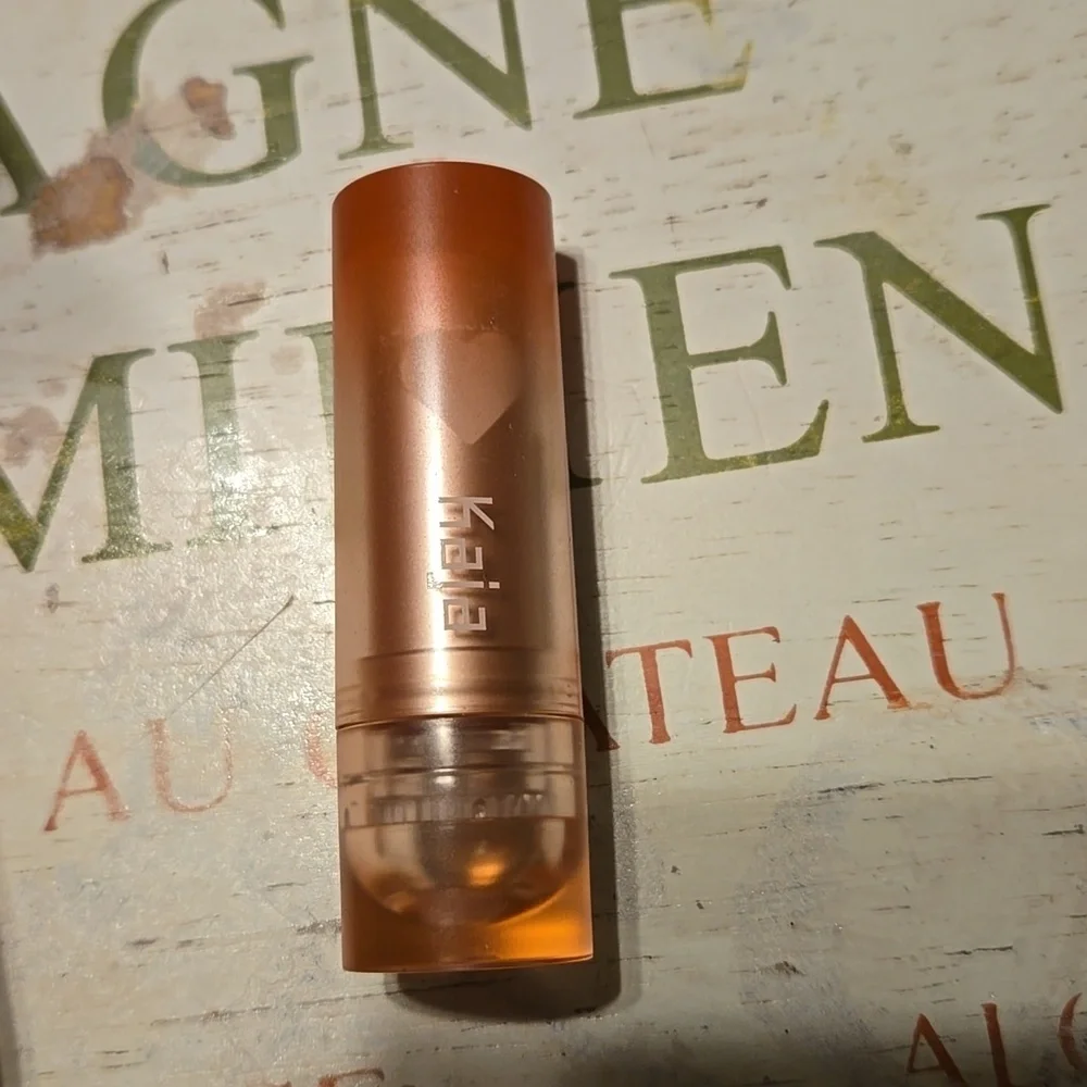 Kaja Love Blur Semi-matte Blurring Lip Balm - Tangy Love - New, No Box, Sealed - Picture 2 of 4